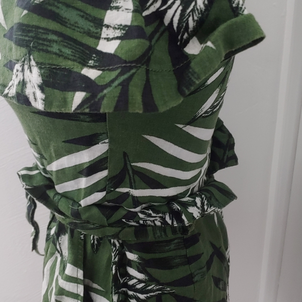 GUESS Fulton Romper Black and Green Leaf Print - Size 0 - Picture 2 of 7